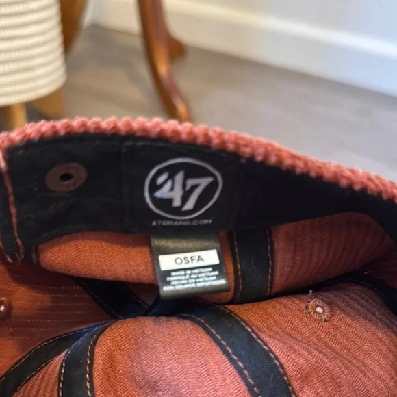 New York Yankees Rust Corduroy Hat - Picture 4 of 5